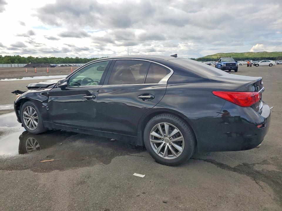 63131336 :رقم المزاد ، JN1BV7AR3FM401451 vin ، 2015 Infiniti Q50 مزاد بيع