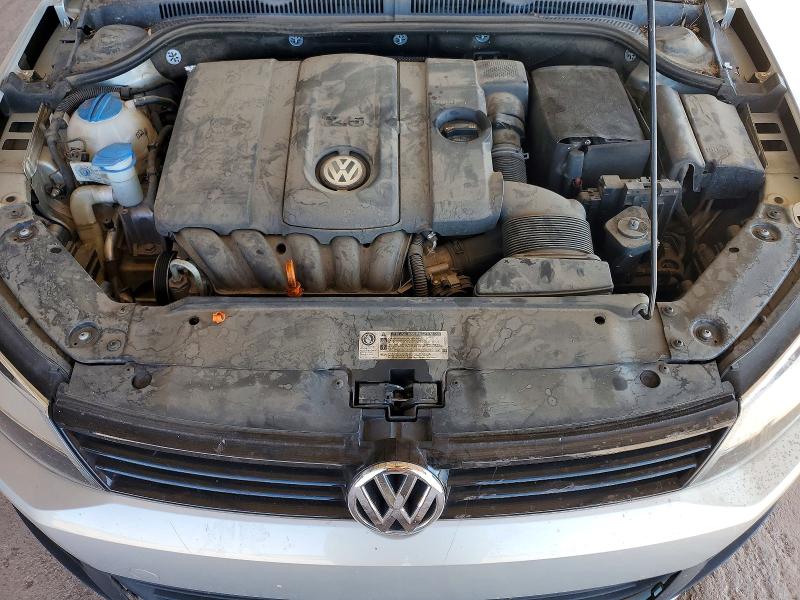 59632546 :رقم المزاد ، 3VWDZ7AJ5BM392333 vin ، 2011 Volkswagen Jetta مزاد بيع
