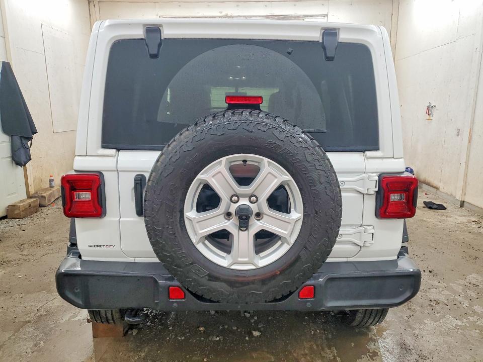 Продажа на аукционе авто 2021 Jeep Wrangler Unlimited, vin: 1C4HJXDN5MW636446, номер лота: 61912416
