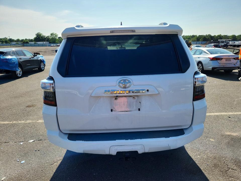 Продаж на аукціоні авто 2018 Toyota 4runner, vin: JTEBU5JR4J5588282, номер лоту: 62528266