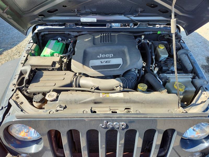62104336 :رقم المزاد ، 1C4BJWDG8GL318909 vin ، 2016 Jeep Wrangler Unlimited مزاد بيع