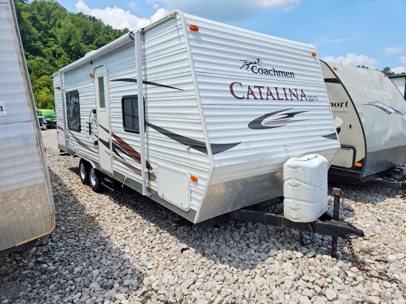 58534176 :رقم المزاد ، 5ZT2CANBXBA011003 vin ، 2011 Coachman Recreational Vehicle (rv) مزاد بيع