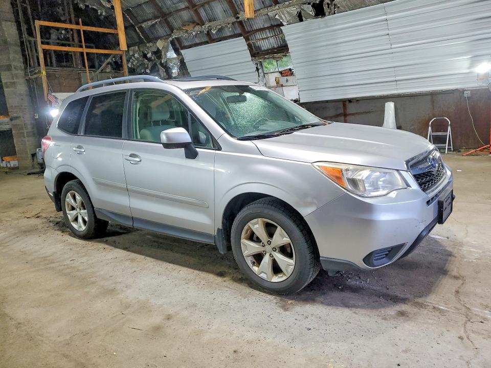 Продажа на аукционе авто 2015 Subaru Forester, vin: JF2SJADC2FH402713, номер лота: 57762306