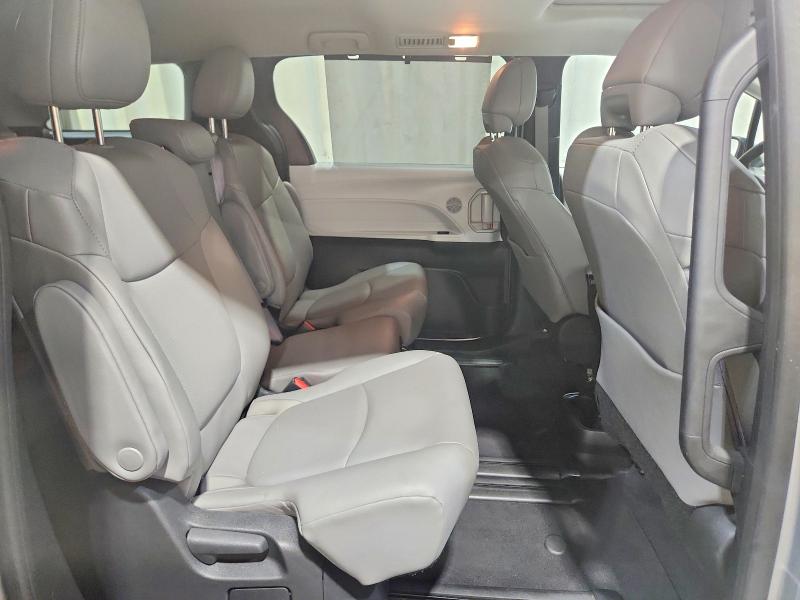 2025 Toyota Sienna მანქანა იყიდება აუქციონზე, vin: 5TDYRKEC1SS260060, აუქციონის ნომერი: 63256056