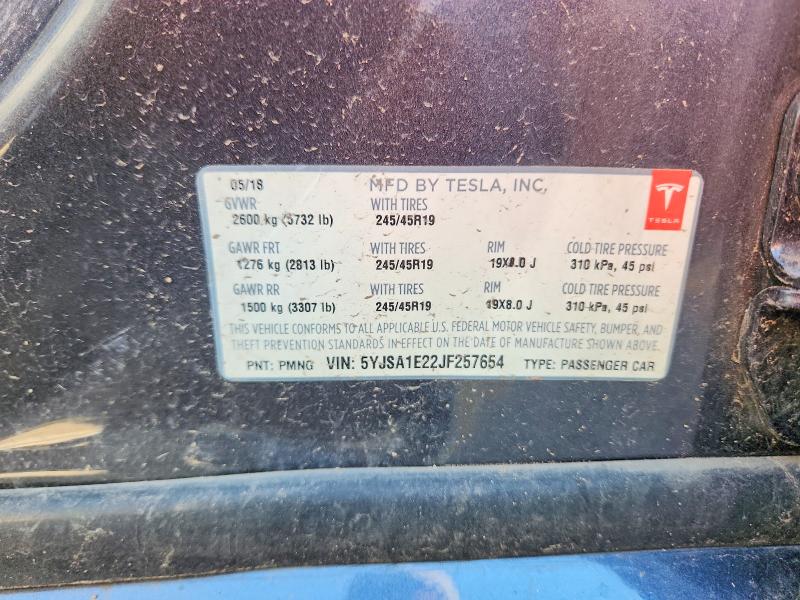 62875376 :رقم المزاد ، 5YJSA1E22JF257654 vin ، 2018 Tesla Model S مزاد بيع
