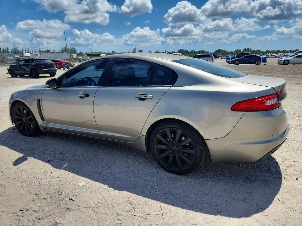2011 Jaguar Xf მანქანა იყიდება აუქციონზე, vin: SAJWA0GB8BLS18379, აუქციონის ნომერი: 63217666