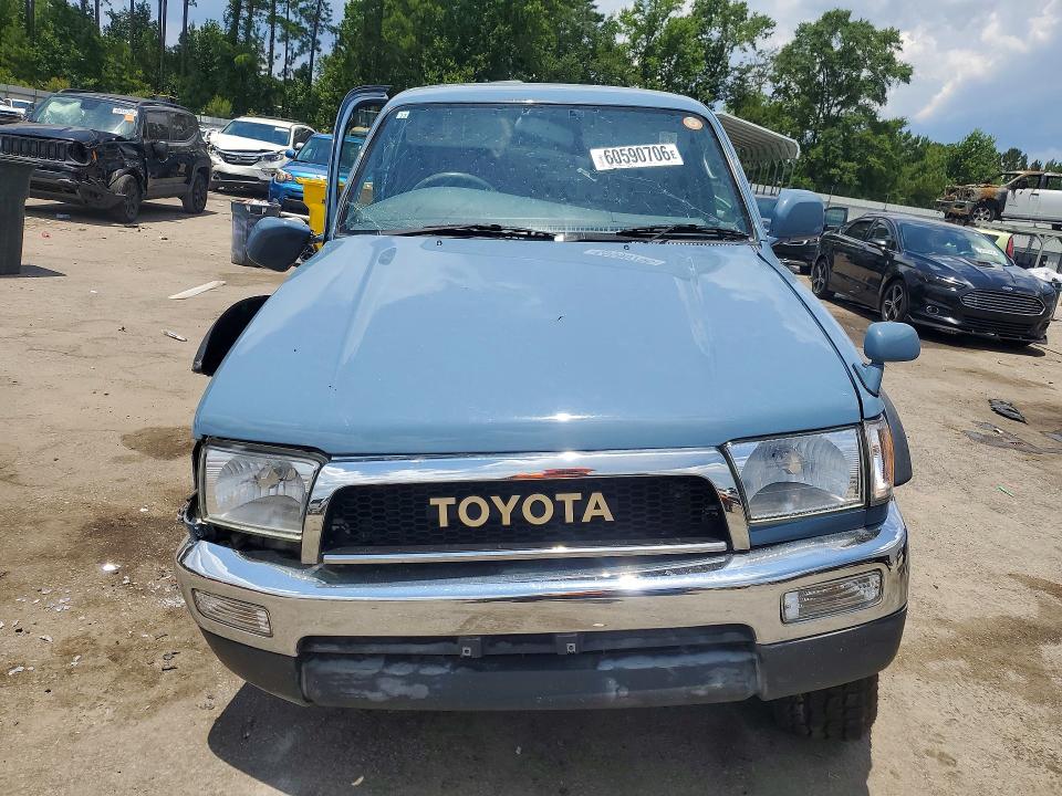 Продажа на аукционе авто 1998 Toyota Hilux S, vin: RZN1859017748, номер лота: 60590706