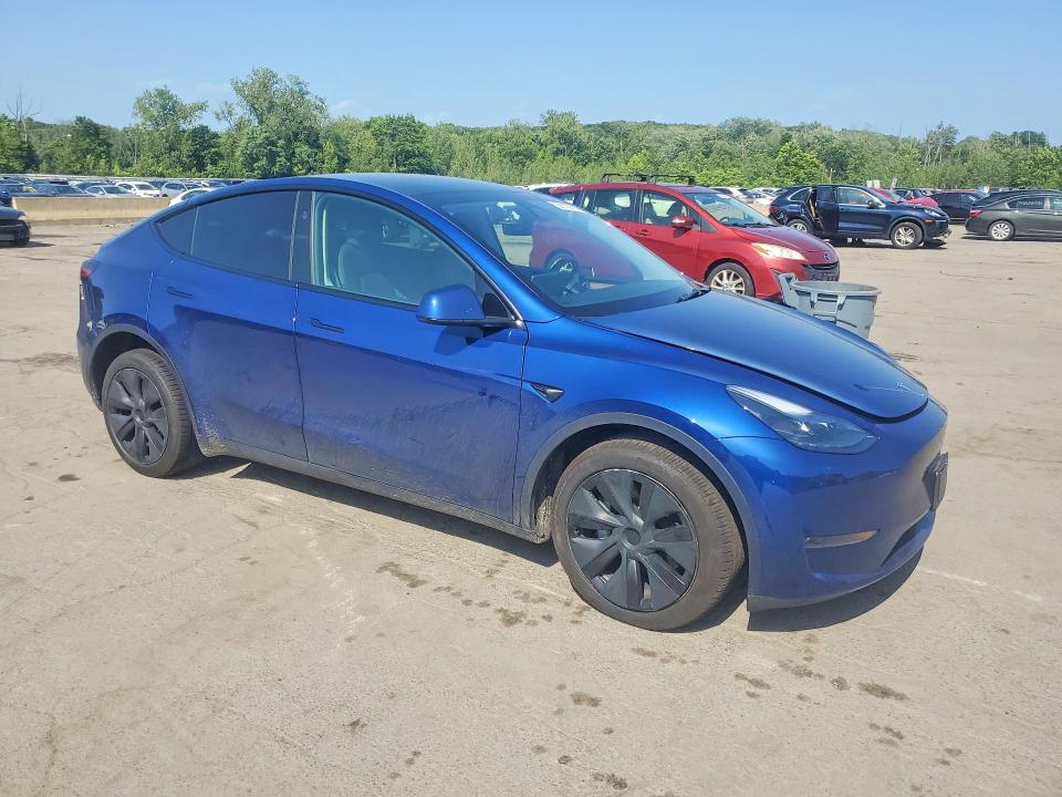 59576416 :رقم المزاد ، 7SAYGDEEXSA339749 vin ، 2025 Tesla Model Y مزاد بيع