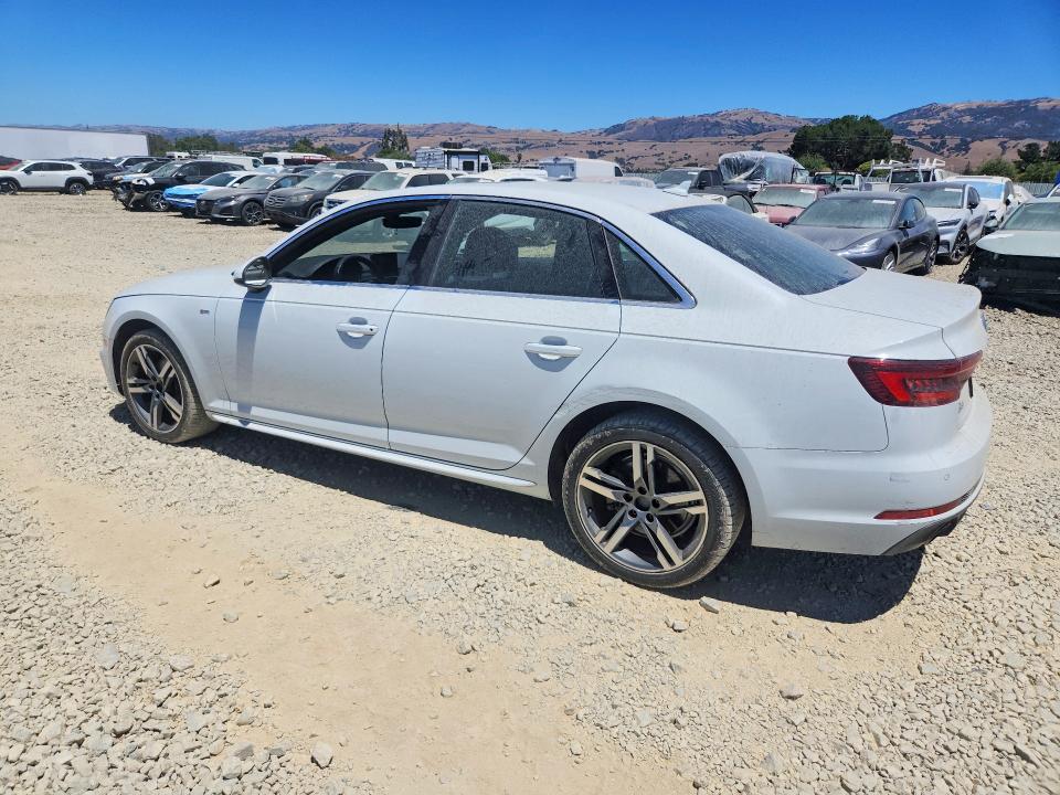 Продажа на аукционе авто 2018 Audi A4, vin: WAULMAF40JN012040, номер лота: 63603076