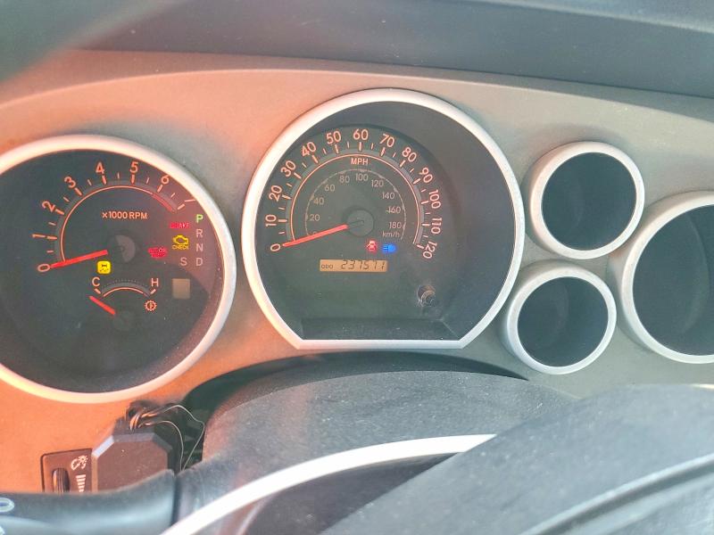2010 Toyota Tundra მანქანა იყიდება აუქციონზე, vin: 5TFUY5F13AX101033, აუქციონის ნომერი: 62271006