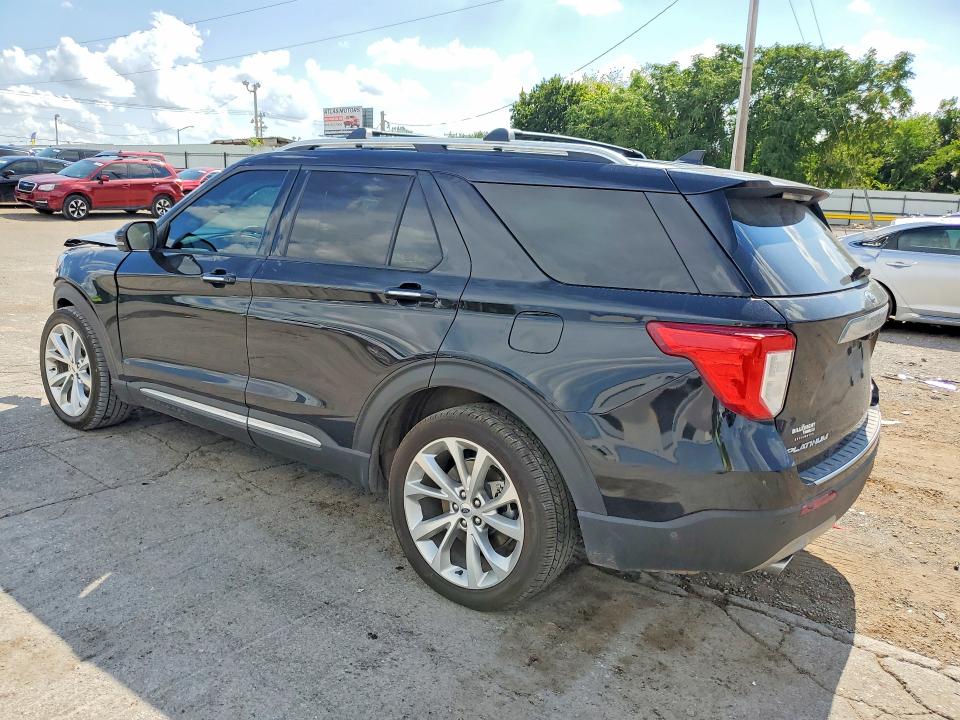 60651976 :رقم المزاد ، 1FM5K8HW2NNA06038 vin ، 2022 Ford Explorer مزاد بيع