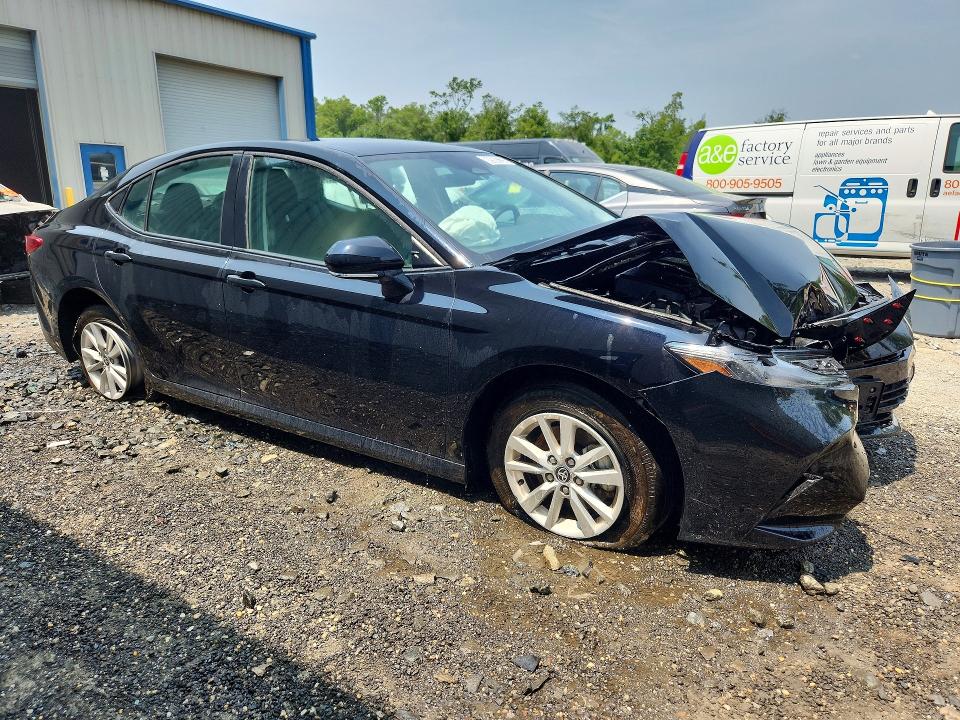 Продаж на аукціоні авто 2025 Toyota Camry, vin: 4T1DAACK5SU138271, номер лоту: 60968226