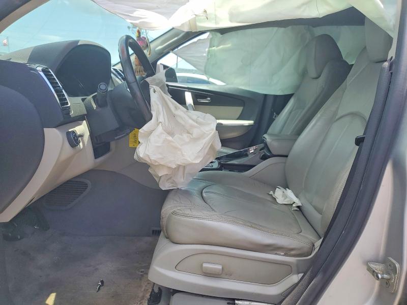 62134656 :رقم المزاد ، 1GKLRMED3AJ140453 vin ، 2010 Gmc Acadia مزاد بيع