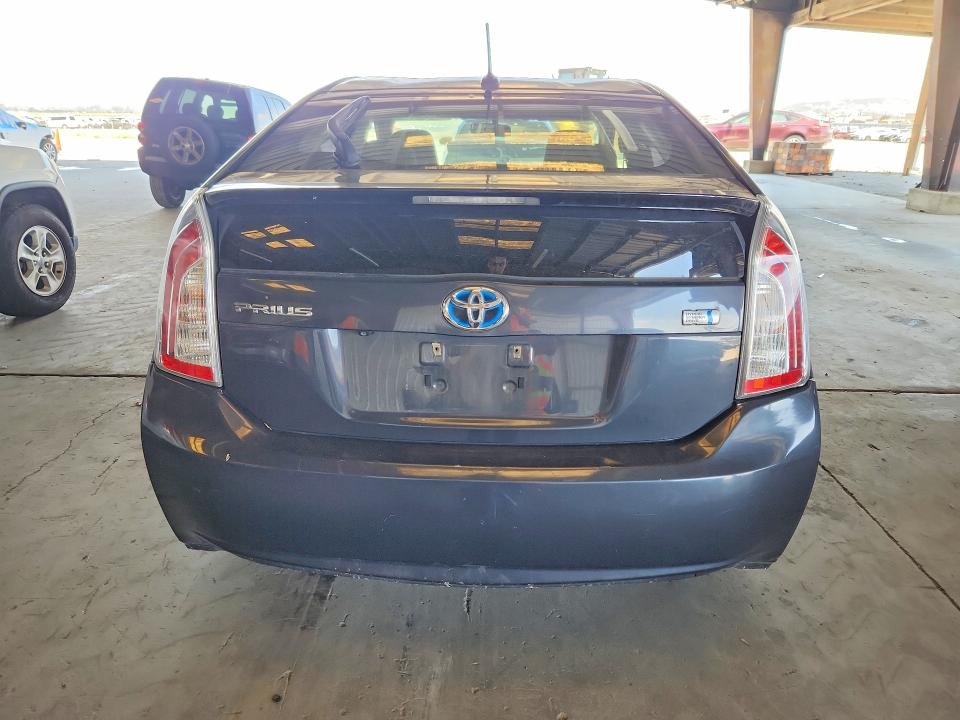 2015 Toyota Prius მანქანა იყიდება აუქციონზე, vin: JTDKN3DU4F0444449, აუქციონის ნომერი: 58838656