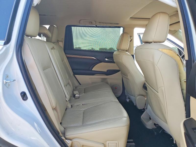 59705426 :رقم المزاد ، 5TDYZRFH8HS192030 vin ، 2017 Toyota Highlander مزاد بيع