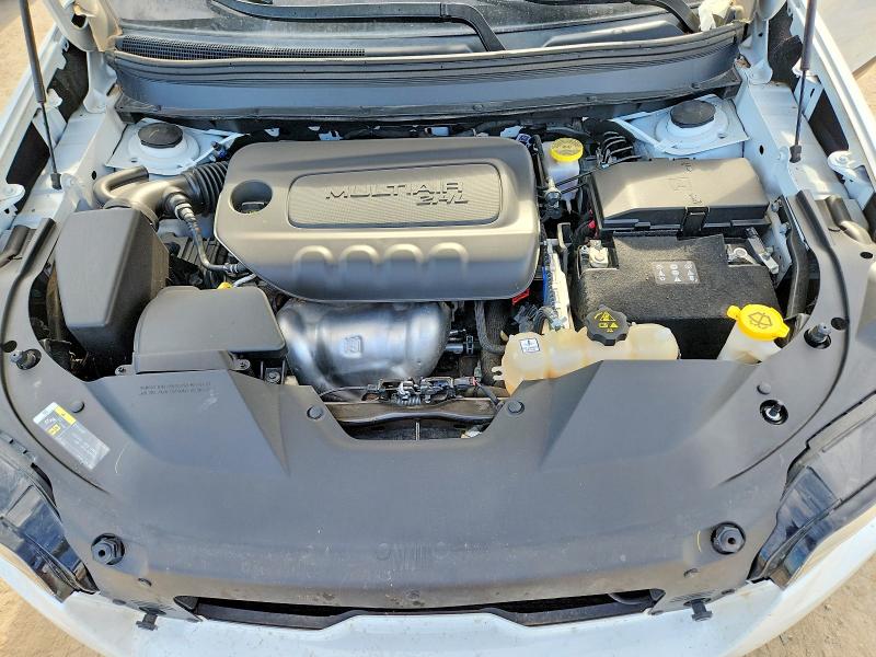 61358126 :رقم المزاد ، 1C4PJLCB5KD312787 vin ، 2019 Jeep Cherokee مزاد بيع