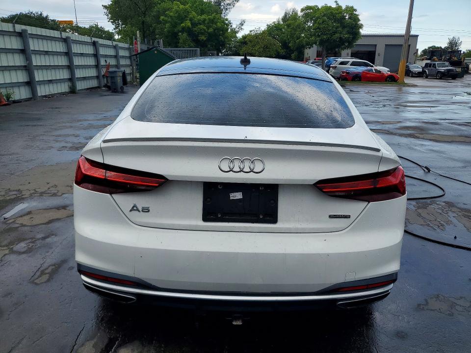 2020 Audi A5 მანქანა იყიდება აუქციონზე, vin: WAUANCF59LA008572, აუქციონის ნომერი: 59625966