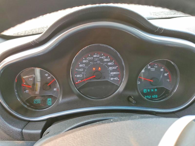 61924176 :رقم المزاد ، 1C3CDZCBXDN675015 vin ، 2013 Dodge Avenger مزاد بيع