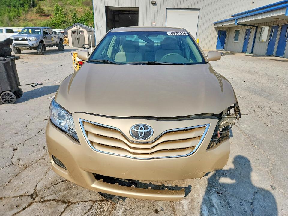 2011 Toyota Camry მანქანა იყიდება აუქციონზე, vin: 4T1BF3EK0BU714303, აუქციონის ნომერი: 60593936