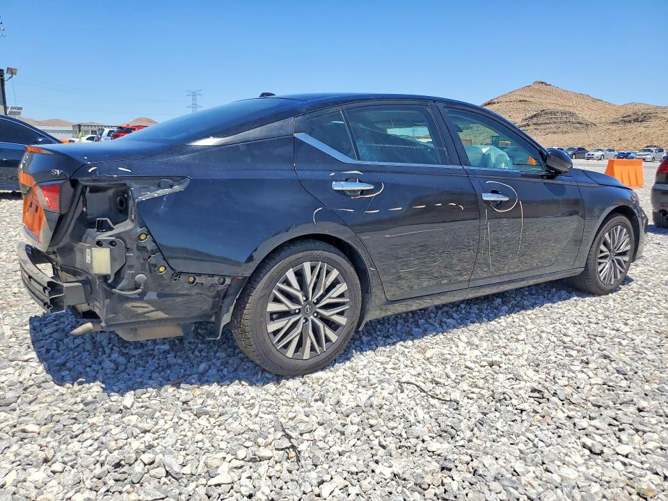 59686476 :رقم المزاد ، 1N4BL4DV1PN356196 vin ، 2023 Nissan Altima مزاد بيع