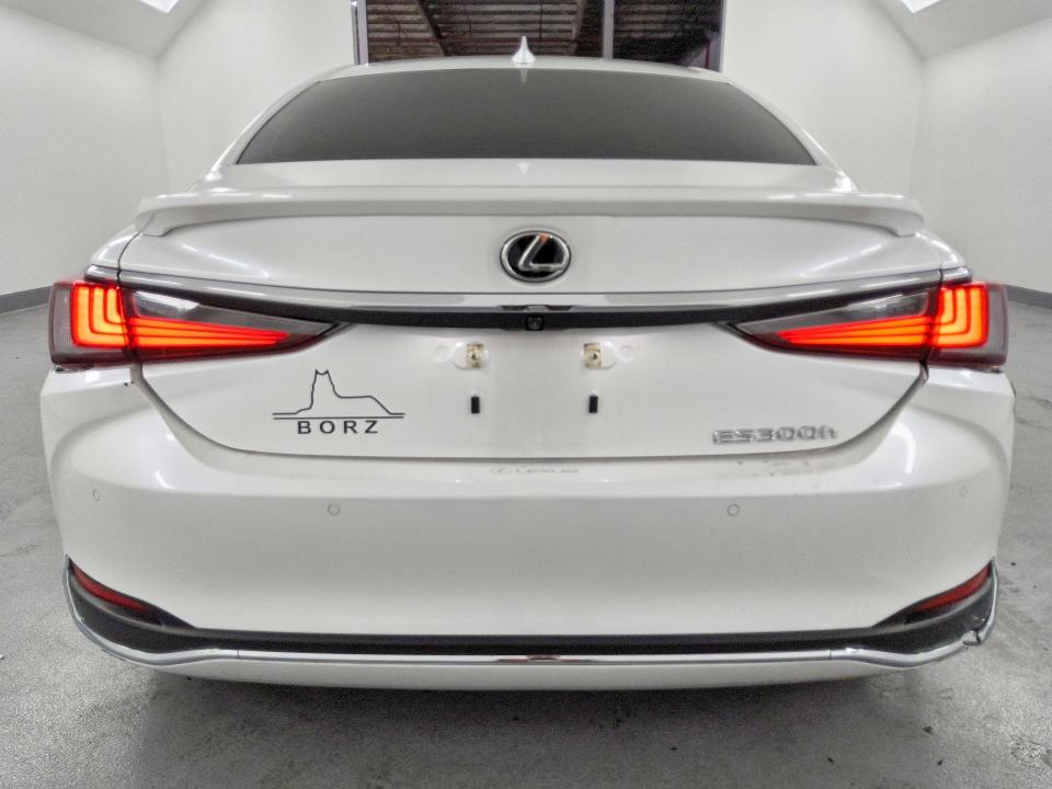 2025 Lexus Es 300h მანქანა იყიდება აუქციონზე, vin: 58ADA1C10SU067397, აუქციონის ნომერი: 58302126