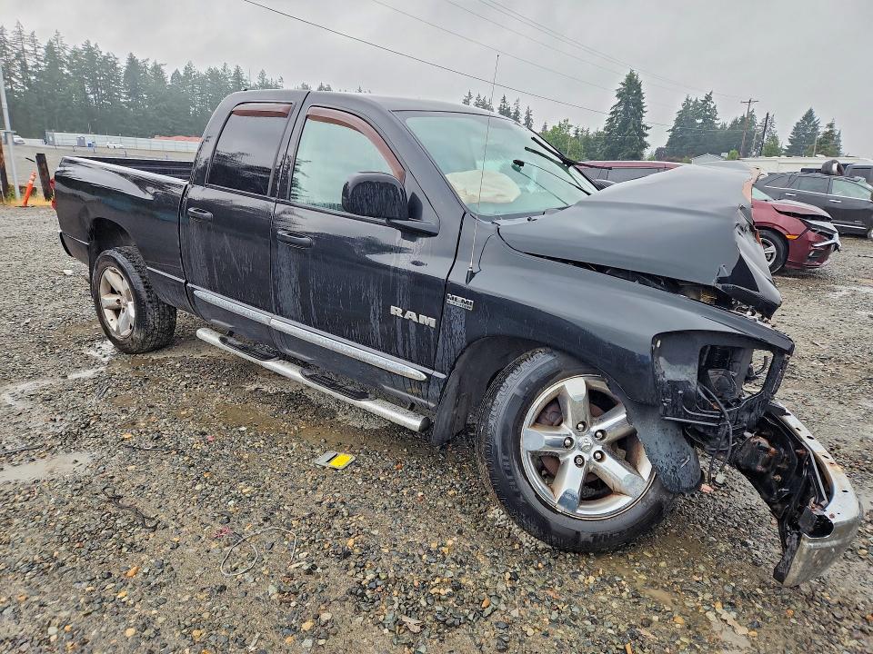 61334566 :رقم المزاد ، 1D7HU18278S558288 vin ، 2008 Dodge Ram 1500 مزاد بيع