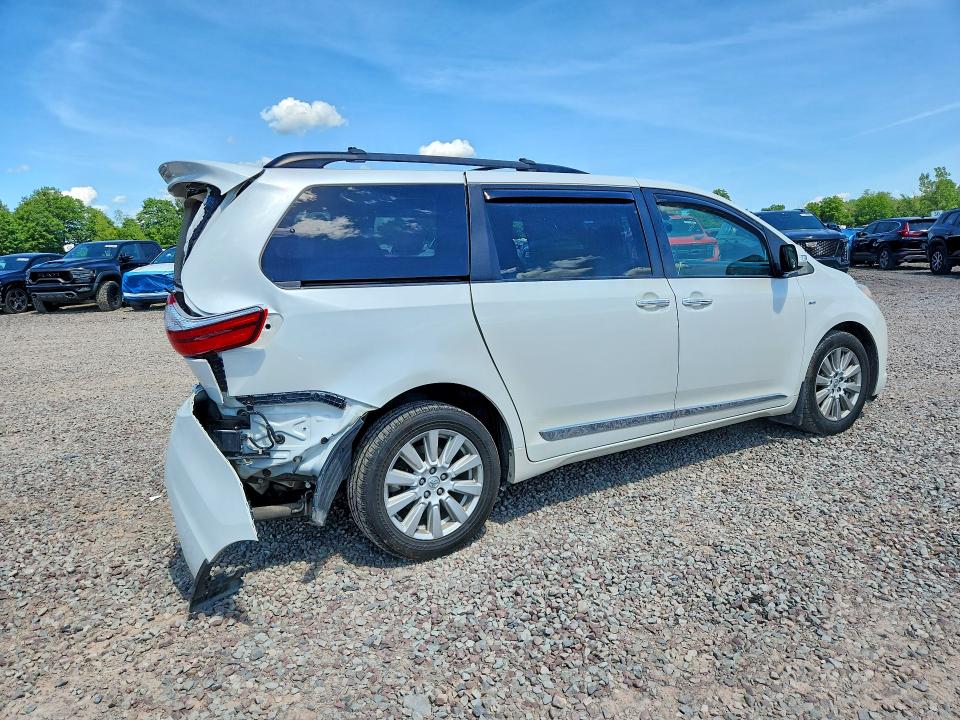 2017 Toyota Sienna მანქანა იყიდება აუქციონზე, vin: 5TDDZ3DC9HS156334, აუქციონის ნომერი: 59986716