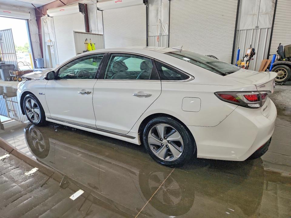 2016 Hyundai Sonata Hybrid მანქანა იყიდება აუქციონზე, vin: KMHE34L13GA019067, აუქციონის ნომერი: 62210066