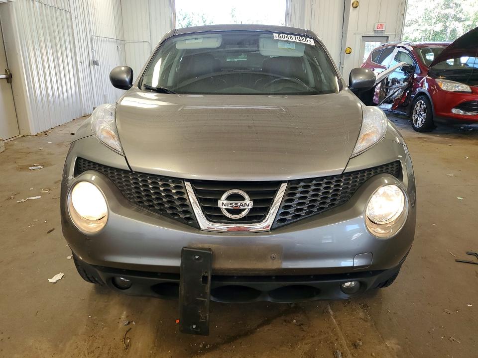 60481026 :رقم المزاد ، JN8AF5MV8ET361332 vin ، 2014 Nissan Juke مزاد بيع