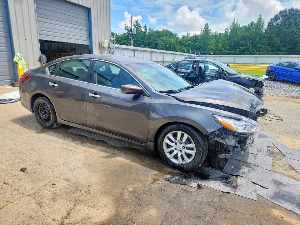 Aukcja sprzedaży 2016 Nissan Altima, vin: 1N4AL3APXGC217868, numer aukcji: 61232306
