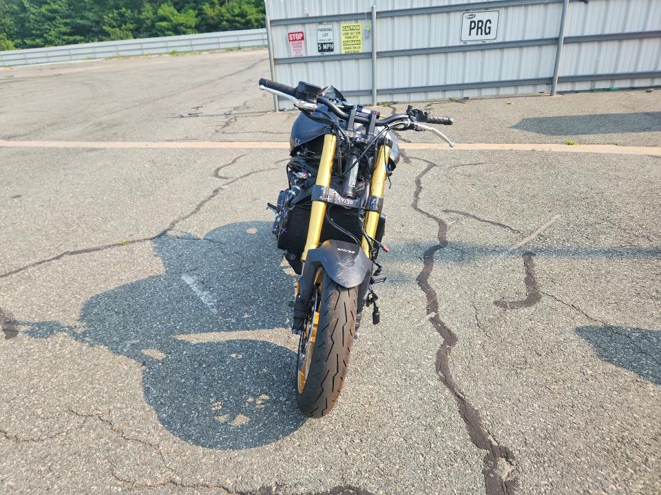 61414526 :رقم المزاد ، JH2SC861XSK000097 vin ، 2025 Honda Cb1000 مزاد بيع