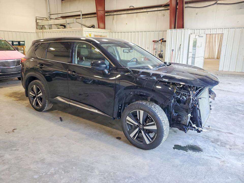 60557026 :رقم المزاد ، JN8AT3CB4MW240542 vin ، 2021 Nissan Rogue مزاد بيع