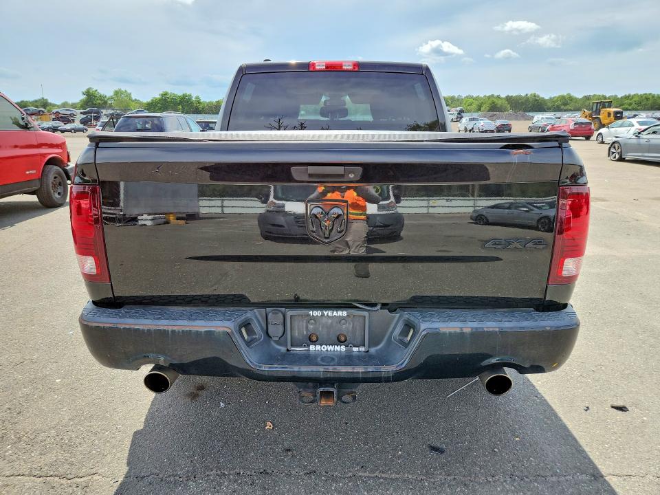 60646806 :رقم المزاد ، 1C6RR7KT5ES115631 vin ، 2014 Ram 1500 مزاد بيع