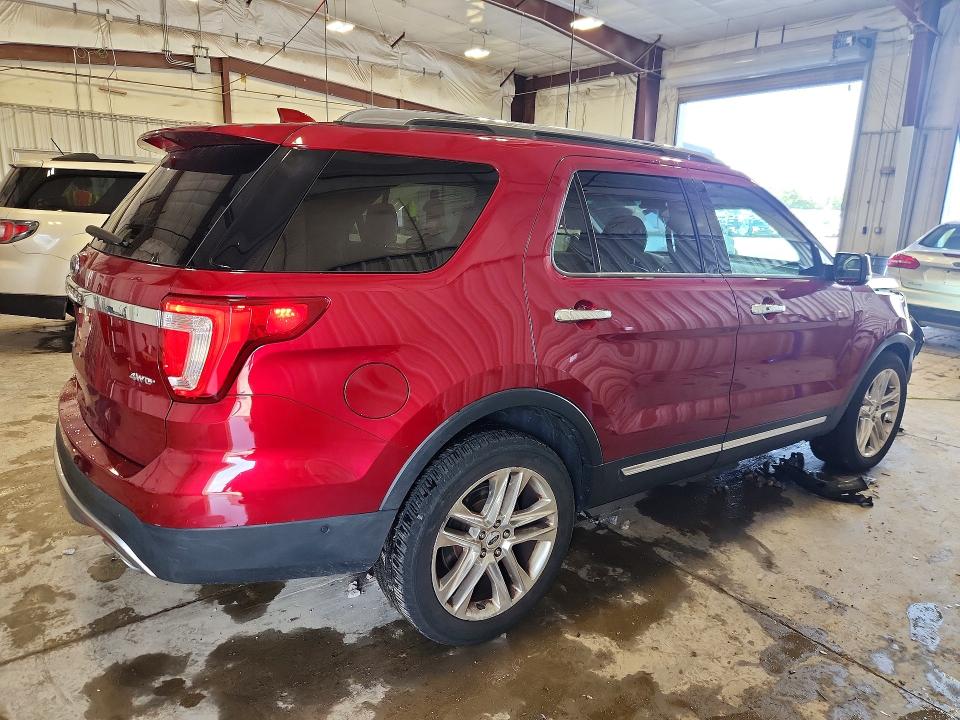 62823336 :رقم المزاد ، 1FM5K8F82HGB60813 vin ، 2017 Ford Explorer مزاد بيع