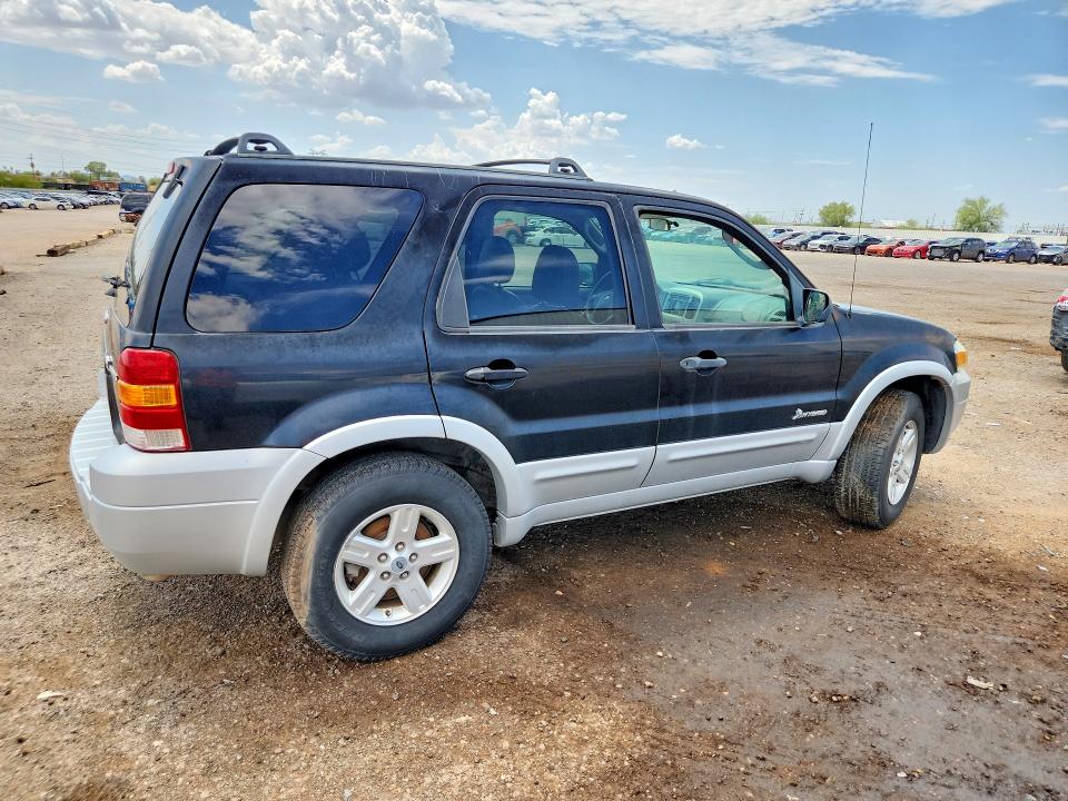 61424696 :رقم المزاد ، 1FMCU96H56KA35578 vin ، 2006 Ford Escape مزاد بيع