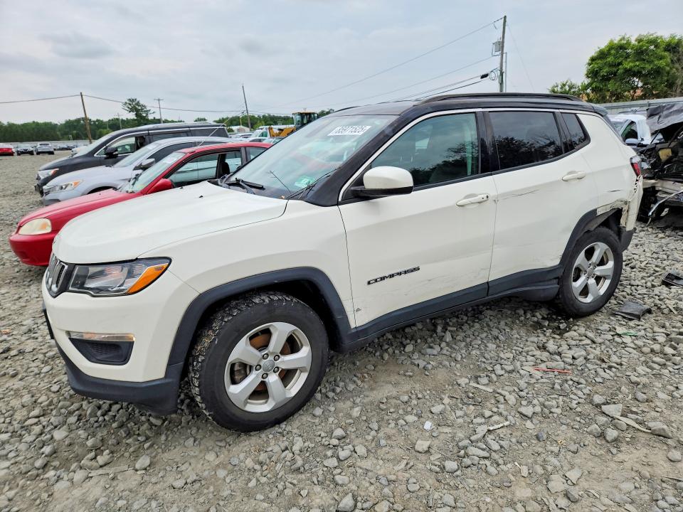 2018 Jeep Compass მანქანა იყიდება აუქციონზე, vin: 3C4NJDBB1JT261831, აუქციონის ნომერი: 85971525