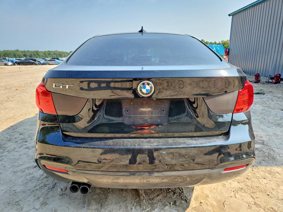 62470976 :رقم المزاد ، WBA8Z5C58GG500614 vin ، 2016 Bmw 328 مزاد بيع