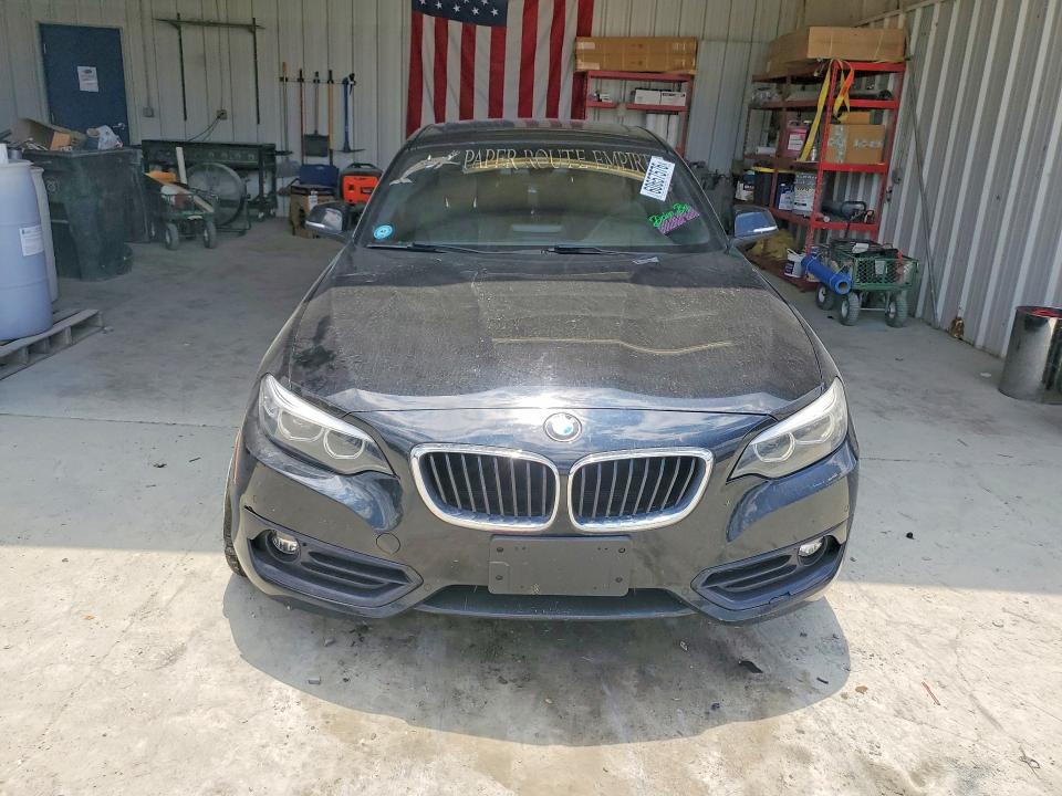 60657576 :رقم المزاد ، WBA2J1C5XK7D20553 vin ، 2019 Bmw 230i مزاد بيع
