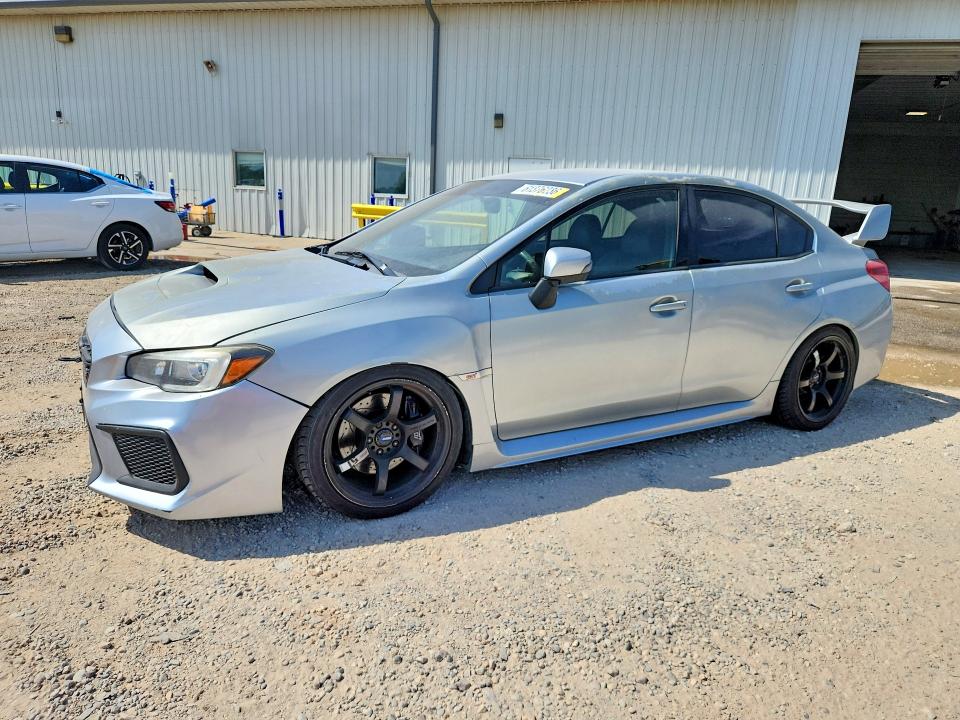 Продажа на аукционе авто 2016 Subaru Wrx, vin: JF1VA2M69G9827827, номер лота: 61376236