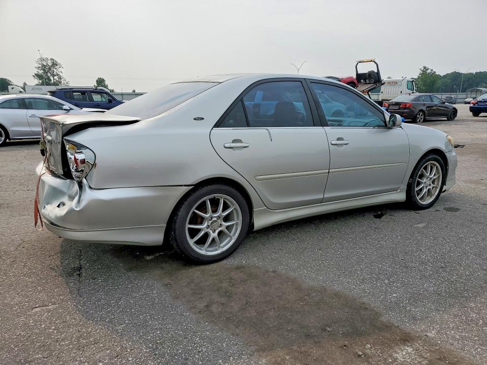 2005 Toyota Camry მანქანა იყიდება აუქციონზე, vin: 4T1BE32K85U068102, აუქციონის ნომერი: 62818136