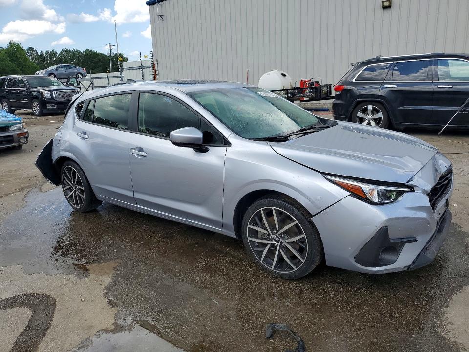 61671156 :رقم المزاد ، JF1GUAFC2R8241217 vin ، 2024 Subaru Impreza مزاد بيع