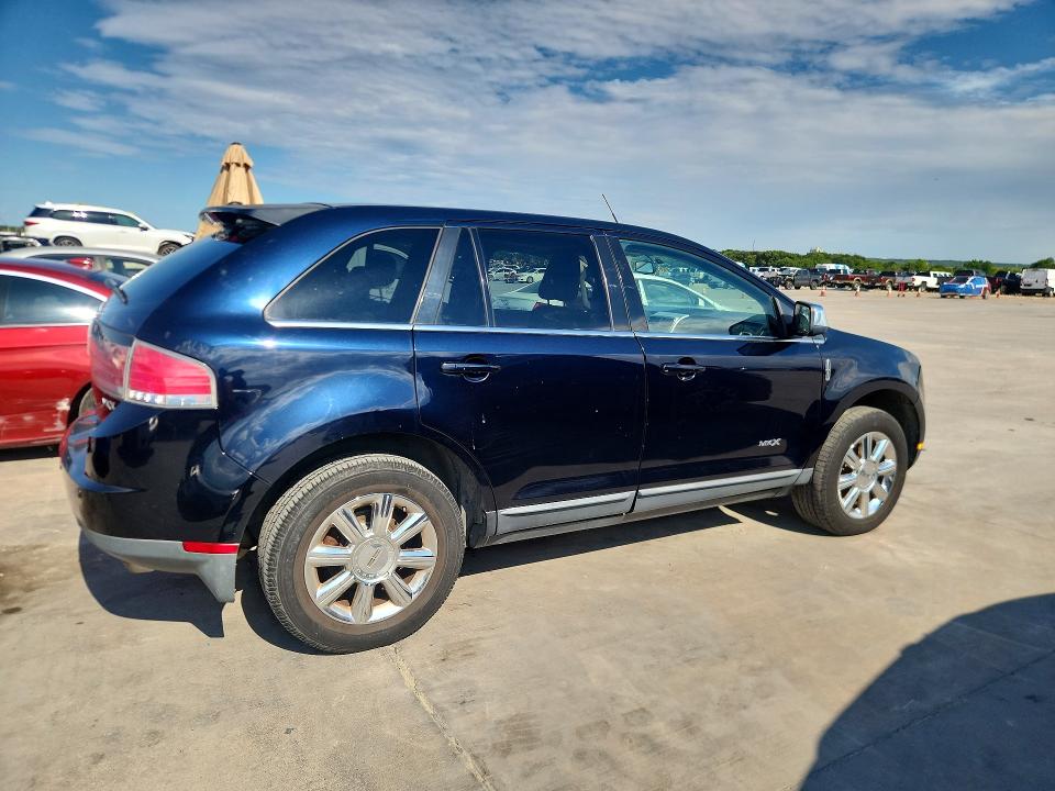 Продажа на аукционе авто 2008 Lincoln Mkx, vin: 2LMDU68CX8BJ23791, номер лота: 61353706