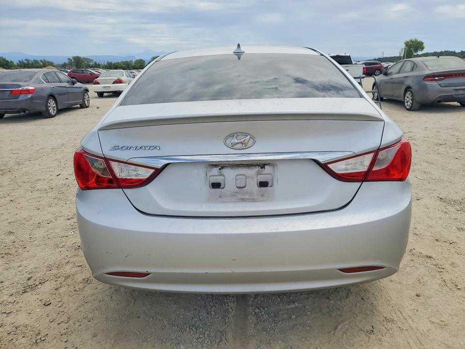61939306 :رقم المزاد ، 5NPEB4AC0DH771969 vin ، 2013 Hyundai Sonata مزاد بيع