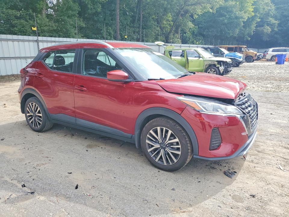 61482656 :رقم المزاد ، 3N1CP5CV1NL501327 vin ، 2022 Nissan Kicks مزاد بيع