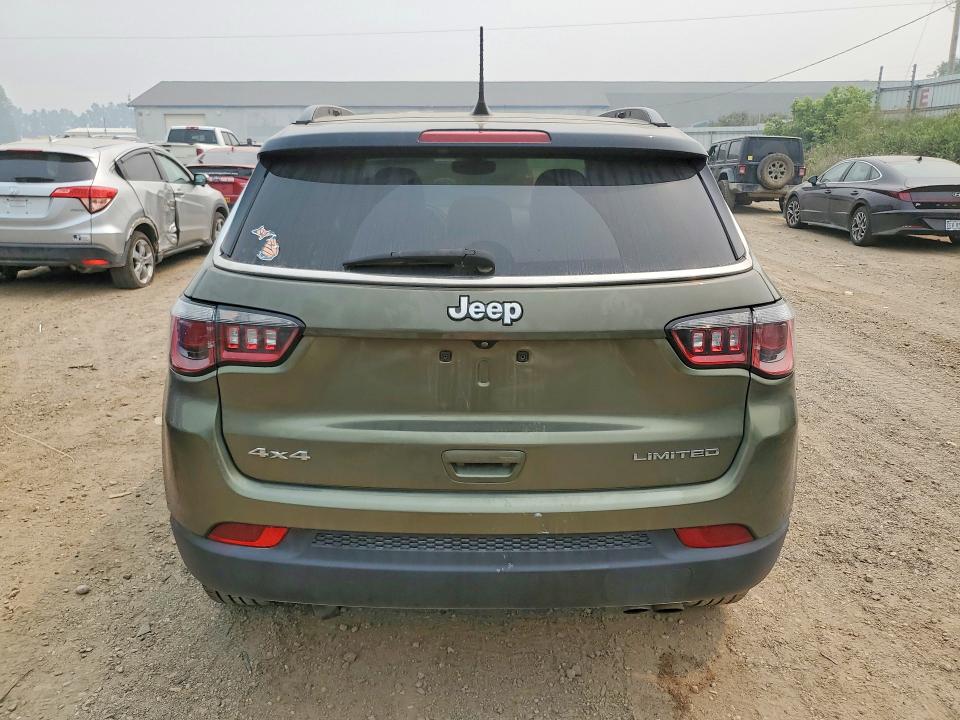 60939026 :رقم المزاد ، 3C4NJDCB2KT827821 vin ، 2019 Jeep Compass مزاد بيع