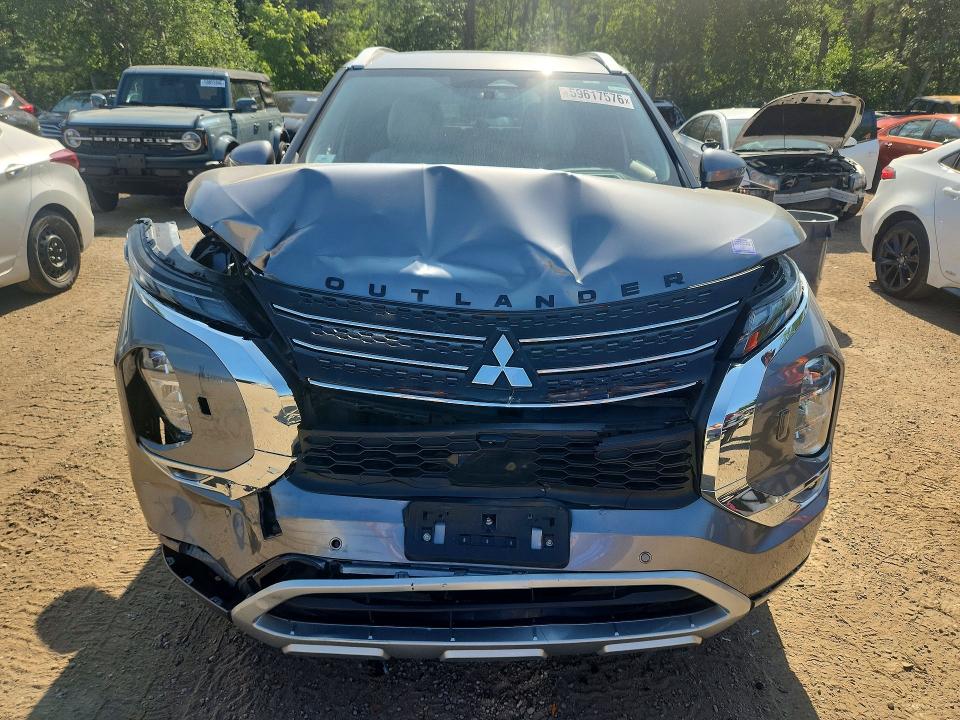2024 Mitsubishi Outlander მანქანა იყიდება აუქციონზე, vin: JA4T5WA90RZ617030, აუქციონის ნომერი: 59617576