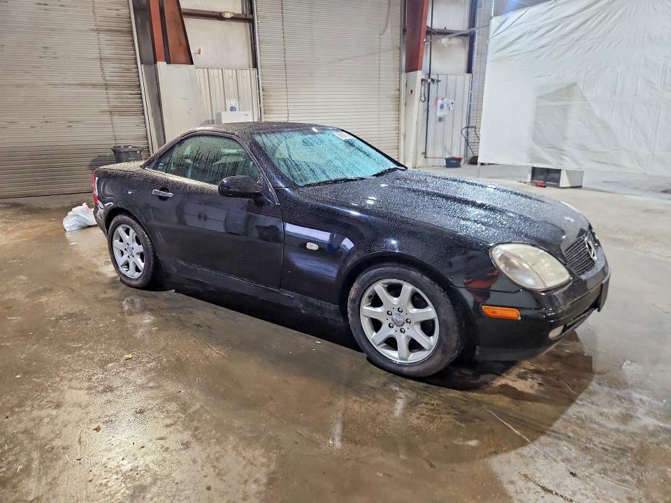 1998 Mercedes-benz Slk მანქანა იყიდება აუქციონზე, vin: WDBKK47F4WF029414, აუქციონის ნომერი: 60809746