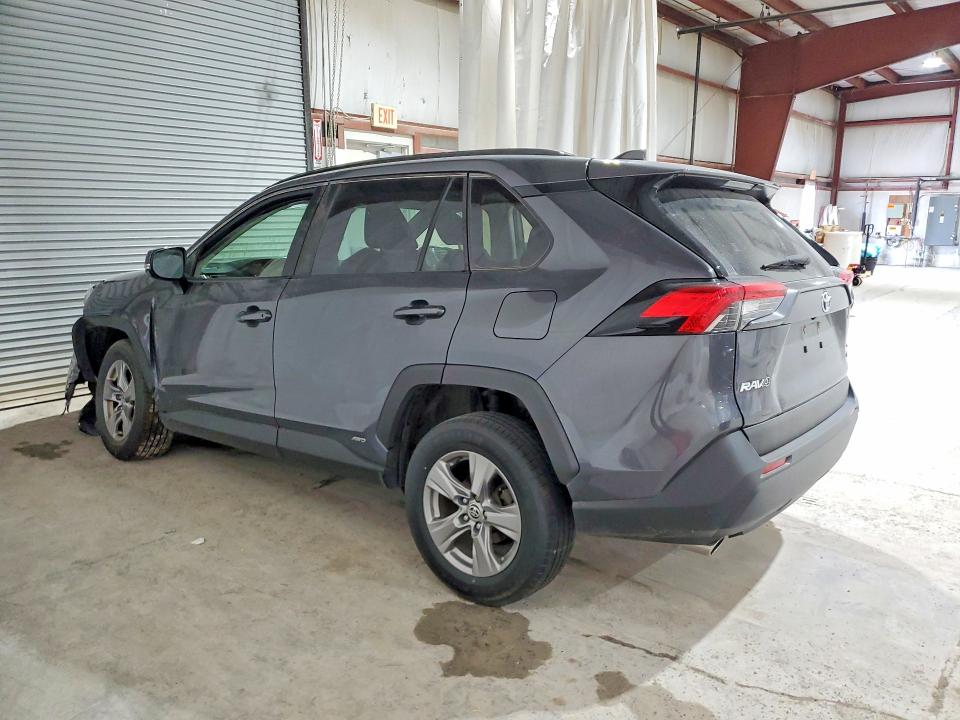 61816036 :رقم المزاد ، JTMRWRFV0ND137825 vin ، 2022 Toyota Rav4 مزاد بيع