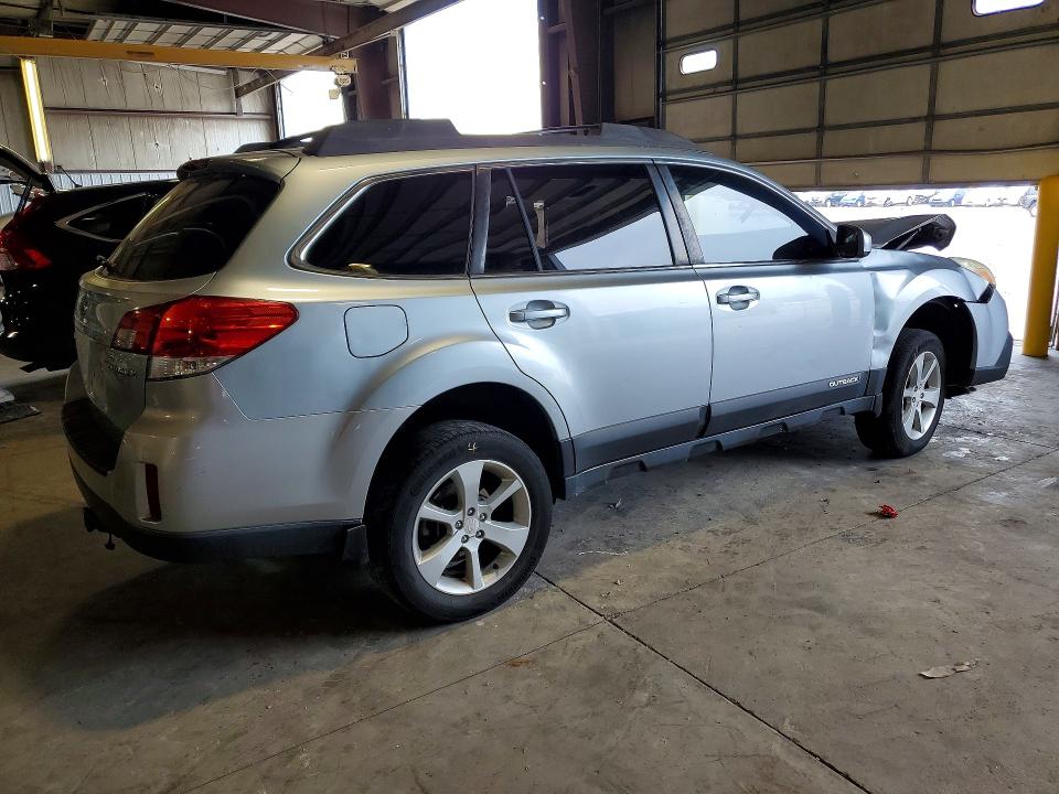 61606266 :رقم المزاد ، 4S4BRCCC8D3295368 vin ، 2013 Subaru Outback مزاد بيع