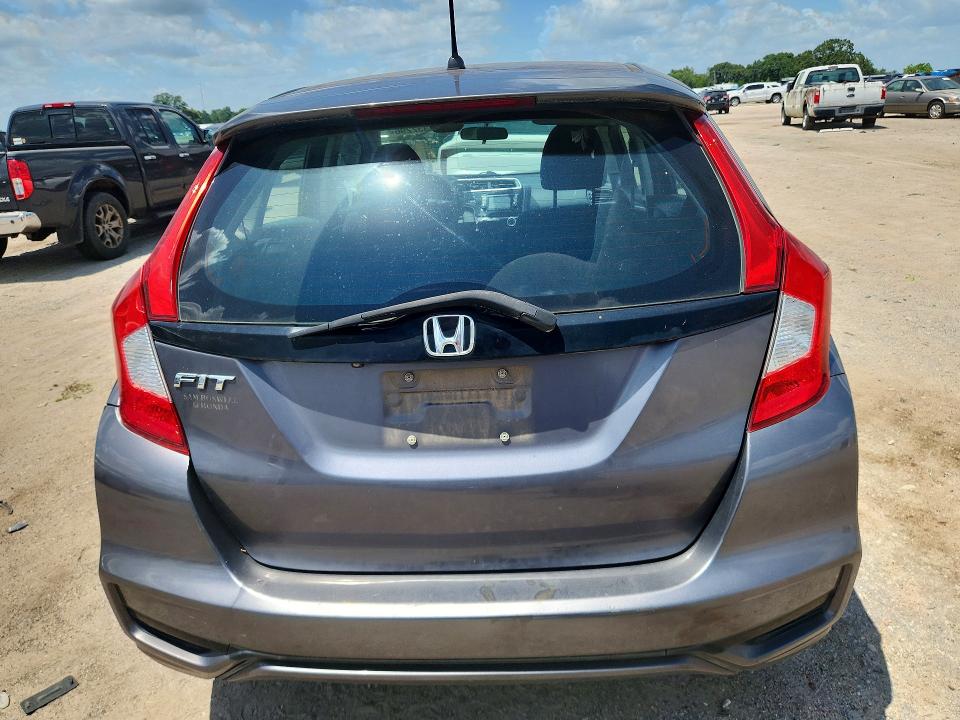 Продаж на аукціоні авто 2018 Honda Fit, vin: 3HGGK5H44JM732158, номер лоту: 61332296